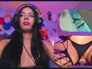 Cam4 Sex Chat of SweetieCloe