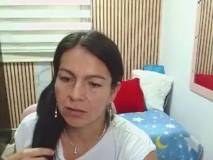 Cam4 Private Sex Chat of camilavargas_