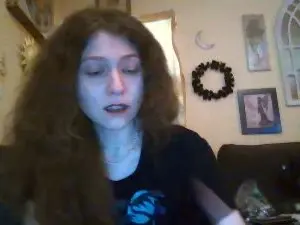 Cam4 Adult Video Chat of QueenCrimson