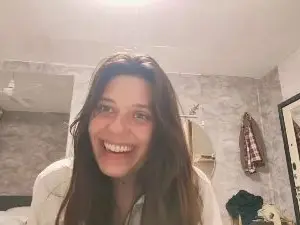 Cam4 Best Webcam of RoseliaHazlett