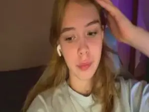 Cam4 Live Sex of RosalbaPyette