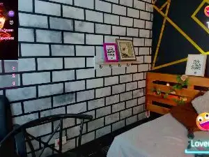 Cam4 Live Porn of adrhiiana_