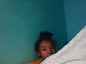 Cam4 Free Porn Cam of annissasexy2