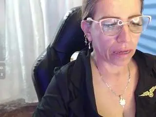 Camsoda Best Webcam of chayla-ruiz