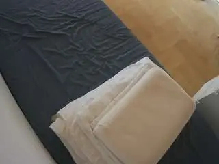 Camsoda Live Sex of voyeurcam-julmodels-greybed-2