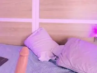 Camsoda Nude Webcam of niickypurple