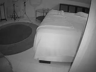 Camsoda Free Live Porn of voyeurcam-julmodels-whitebed-6