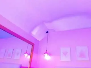 Camsoda Adult Video Chat of amberr-gold