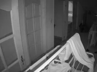 Camsoda Free Porn Cam of voyeurcam-julmodels-hall-2nd