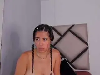 Camsoda Free Live Porn of lucy-23