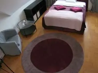 Camsoda Best live sex cam show of voyeurcam-julmodels-whitebed-1