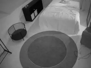 Camsoda Watch Live Sex Cams of voyeurcam-julmodels-whitebed-1