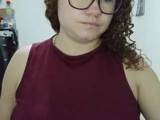 Camsoda Free Live Porn of curly-greeneyed