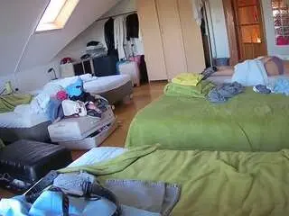 Camsoda Free Live Porn of voyeurcam-julmodels-bed-3