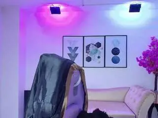Camsoda Free Live Porn of tamaragrays