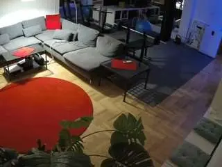 Camsoda Sex Cam of voyeurcam-julmodels-living-2