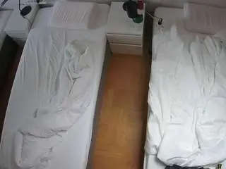 Camsoda Free Live Porn of voyeurcam-julmodels-bed-5
