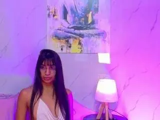 Camsoda Nude Webcam of littlee-emily