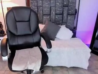 Camsoda Free Live Porn of martina-evan