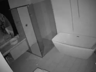 Camsoda Live Porn of voyeurcam-casa-salsa-bathroom-2