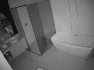 Camsoda Sex Chat of voyeurcam-casa-salsa-bathroom-2