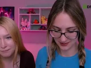 Camsoda Private Sex Chat of playful-sophie