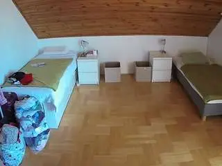 Camsoda Sex Cam of voyeurcam-julmodels-greybed-3