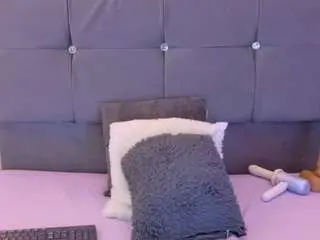 Camsoda Adult Video Chat of mia-makleynn