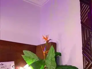 Camsoda Adult Webcams of sarah-greey