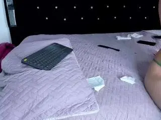 Camsoda Watch Live Sex Cams of delphinebella