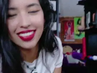 Camsoda Free Porn Cam of salomepaez1