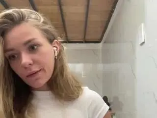 Camsoda Watch Live Sex Cams of celestinaolliff