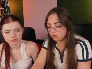 Camsoda Watch Live Sex Cams of gia-lee