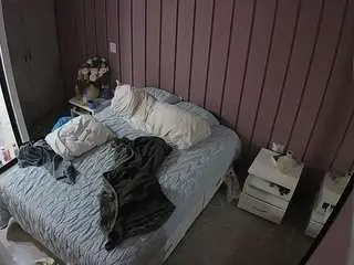 Camsoda Free Porn Cam of voyeurcam-casa-salsa-bedroom-7