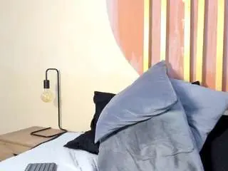 Camsoda Nude Webcam of nicoleangels