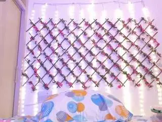 Camsoda Nude Webcam of naughtyebonyy