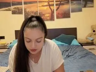 Camsoda Nude Webcam of adellineee