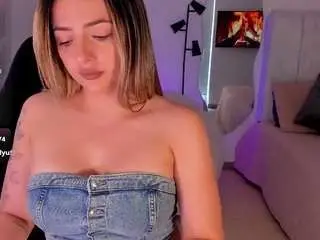 Camsoda Sex Cam of amywoods