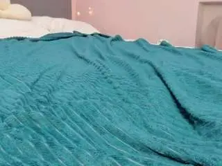 Camsoda Adult Video Chat of sara-moor