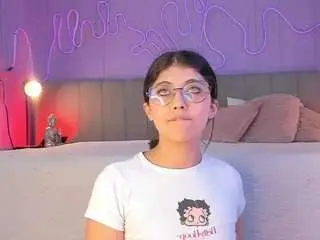 Camsoda Best Webcam of corinne-benson