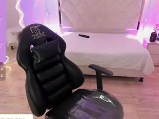 Camsoda Nude Webcam of rosalind-tay