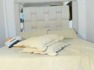 Camsoda Live Sex Cam of naomy-rh