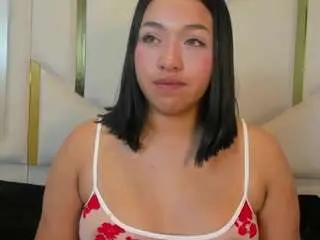 Camsoda Nude Webcam of rodriguuezisabelll18