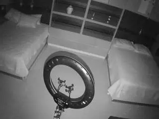 Camsoda Live Sex of voyeurcam-casa-salsa-versus-room