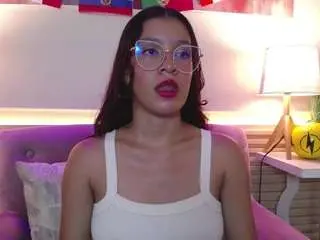 Camsoda Watch Live Sex Cams of gagingbriana