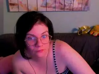 Camsoda Free Live Porn of everlyrays