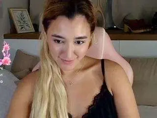 Camsoda Best Webcam of luna-elvvet