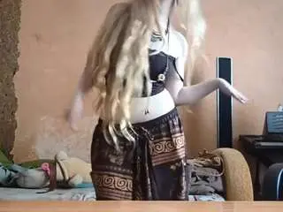 Camsoda Sex Cam of dionnaseegars