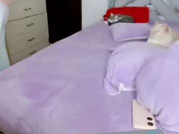 Chaturbate Adult Webcam of zoe_sexy69