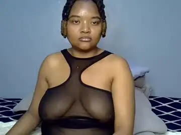 Chaturbate Live Sex Cam of busty_kenzi